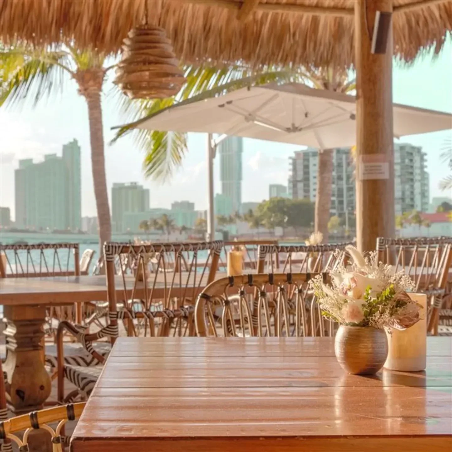 Joia Beach Club in Miami: Waterfront dining with city views and elegant decor
